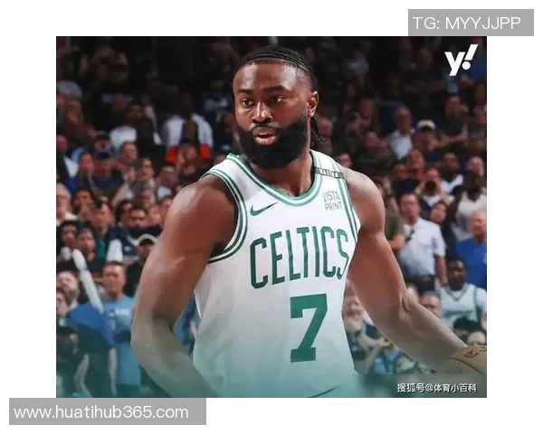 杰伦布朗引领绿军逆袭表现超东契奇应当入选一阵