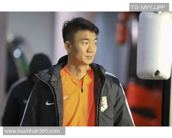 红星新闻报道球迷因被戴琳拖欠救命钱入ICU每日费用高达三万元